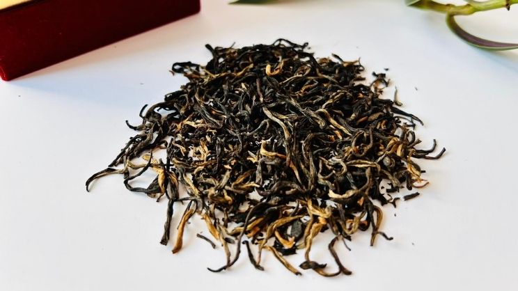 Herbata Czarna Liściasta Yunnan Gold Buds Tips Mapo Tea 50g